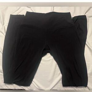 Lululemon size 4 black align leggings